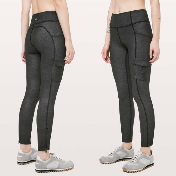 Lululemon Scenic Route 7/8 Tight Black in size 6 - Picture 1 of 9